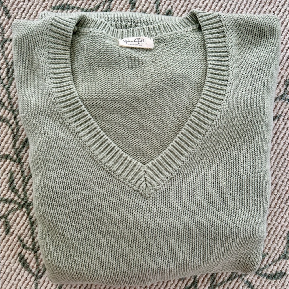 Brandy Melville John Galt seafoam green cotton v-neck oversized sweater. Onesize